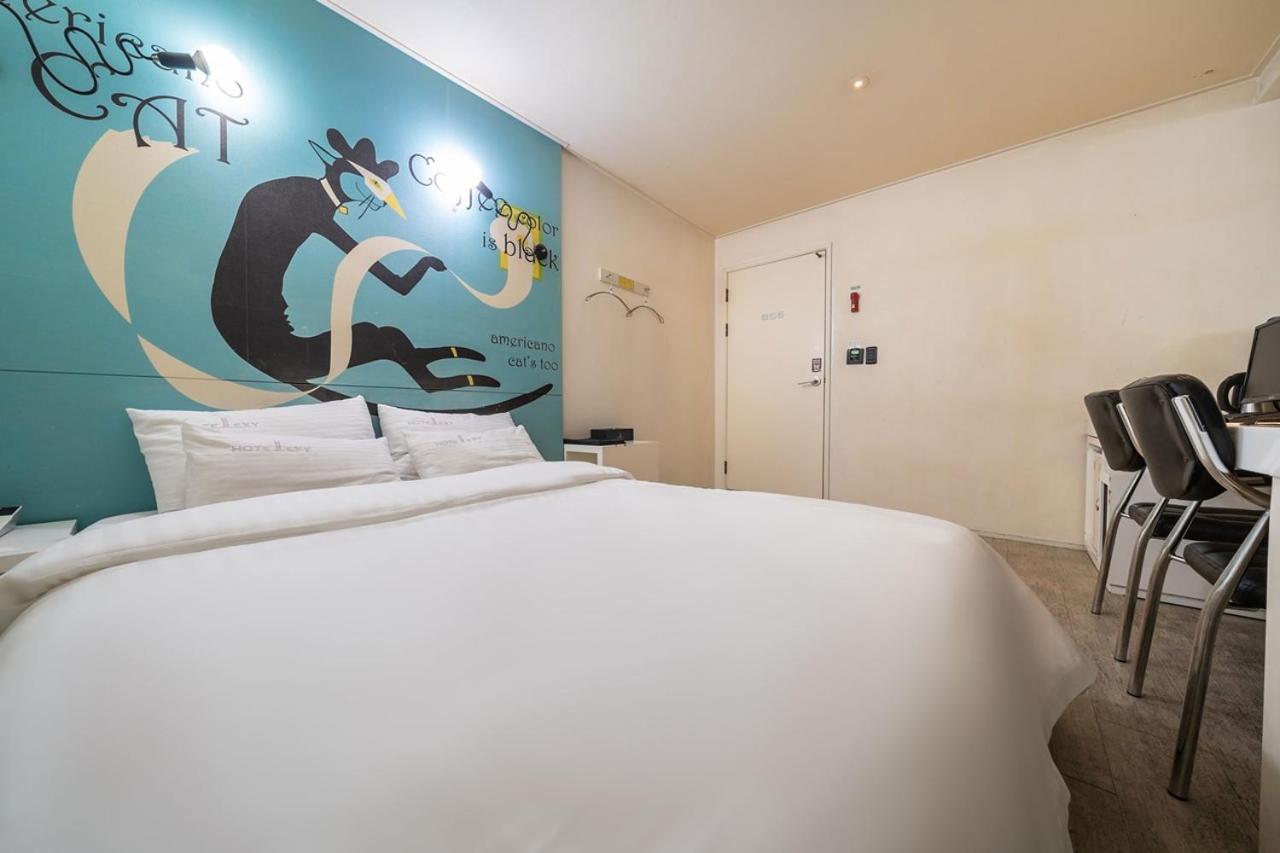Guri Lexy Hotel Exterior photo